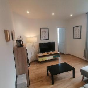 Villa des Roses - Appart T2, 31m2, 1er étage, vue jardin, "Le scandinave"