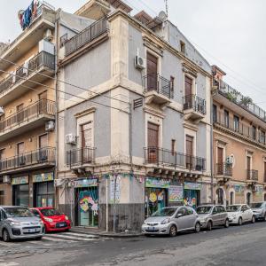 GuestHost - Catania Central and Comfy Apartment