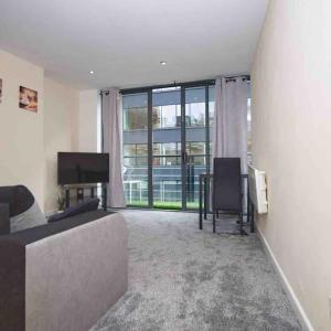 Superb Balconied 2Bedroom Flat in Heart of City Centre