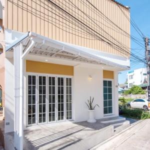 Beach Block No.5 at Huahin Beach