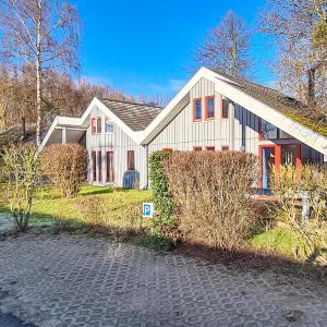Cozy Home In Mirow With Sauna