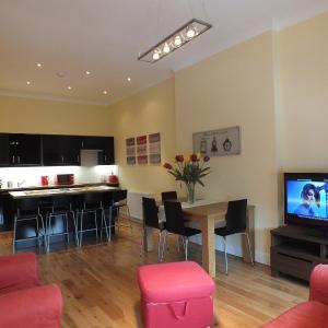 Picardy Place Apartment