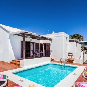 Villa Christine by Villa Plus