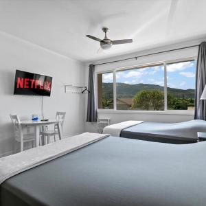 Unit 11 Waena Inn- Newly Renovated Maui Private Suite