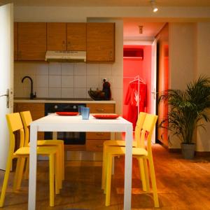 RYB Colour Apartment
