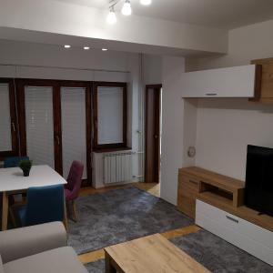 Iridium Apartment
