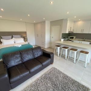 Luxury Self Catering Studio in Eco Estate