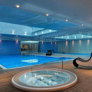 Waterlane SPA Pool & Gym Apartments