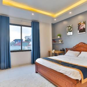 Light House - by BAY LUXURY