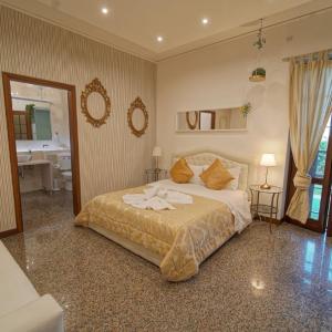 Vitti's Home Verona