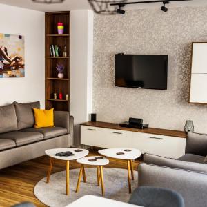 A Comfortable Base for Work & Life