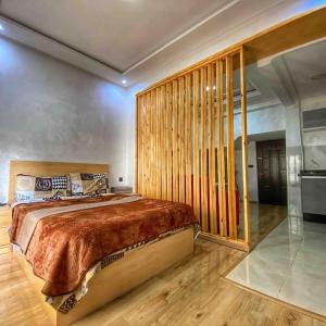 Velasquez Appart Hotel 1