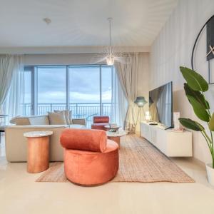 Alluring 1BR at Harbour Views Tower 1 by Deluxe Holiday Homes