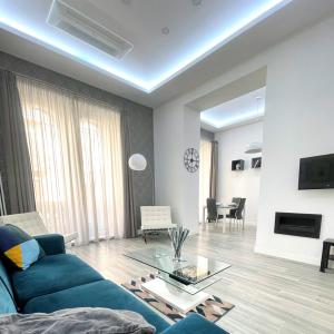Duomo Platinum Apartments
