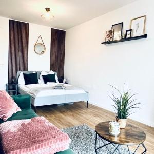 Gemütliches Studio - Elias- mit Küche, WLAN, Smart-TV & Panoramablick in Citynähe