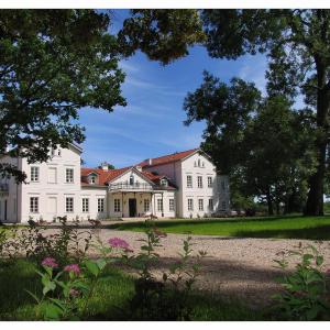 Pałac Łochów