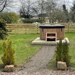 The Farmhouse, 6 bed property, Forres