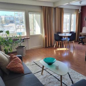 Cosy two rooms apartment in Helsinki with free parking
