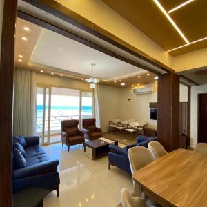 A1 Deluxe Apartments