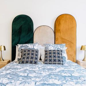 The Novels Suite