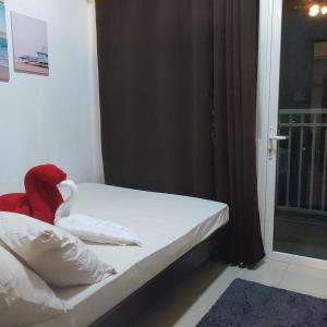 Sweet Stays 888