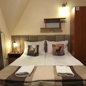 Domek pod górami