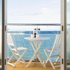 Sea View Cottage Dream By The Water