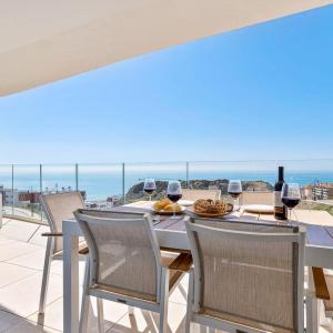 Charming apt with Ocean view