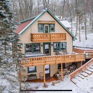 3 Bedroom Cabin at Alpine Lake, near Deep Creek-WISP Resort