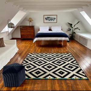 Charming City Townhouse