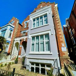Sea Breeze Apartments