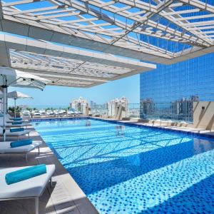 Cheval Maison - The Palm