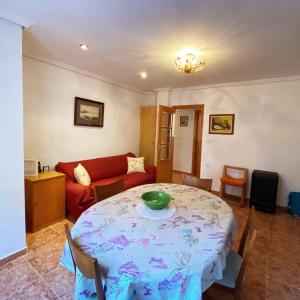 Rooms in Valencia Great Location in Shared Apartment