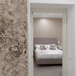 Blanc Rooms
