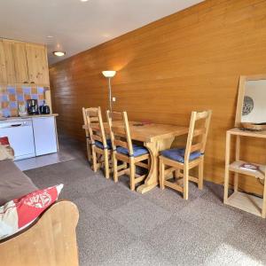 Confortable T2 avec Balcon Sud-Est, Animaux Acceptés - FR-1-182-50
