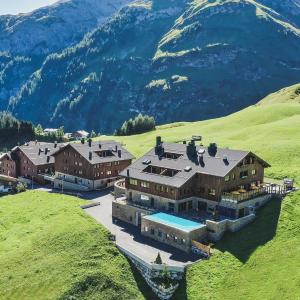 AlpenParks Hotel & Apartment Arlberg Warth mit Pool