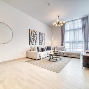 Opulent 1BR at Belgravia Tower JVC by Deluxe Holiday Homes