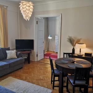 Gonsiori 3 Tenors Apartment