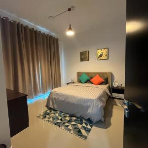 Elegant stay at marina Dubai