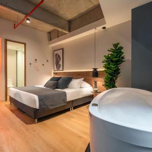 Hashtag 98 Hotel By Jalo