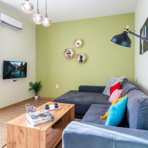 Madrid 90 Sq M 2BDR w Parking Spot near Metro, Serdika Mall