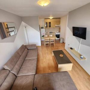 Modern 1 Bed Apt, Nesebar Fort