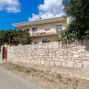 Apartman Dolores