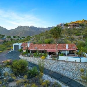 Luxe Catalina Foothills Hideaway w/ Private Pool