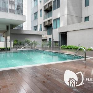 Summer Suites by Plush