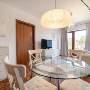 Nowoczesny Apartament w Helskiej Villi w Helu