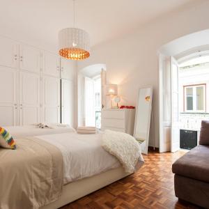 Ginjinha House - 4 Rooms - Bairro Alto - with AC by Lisbeyond