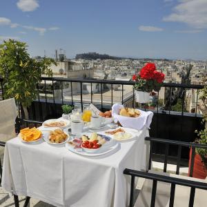 Dryades & Orion Hotel