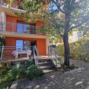 Villa Altiparmak