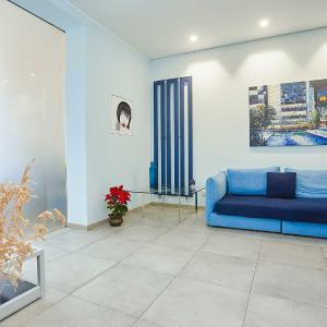 KMC suites - Purple
